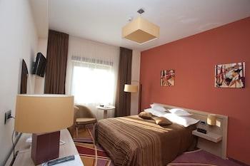 Hotel Mari Bucureşti